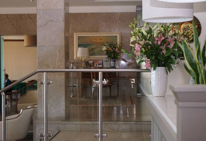 B&b Hotel Diano Marina Palace