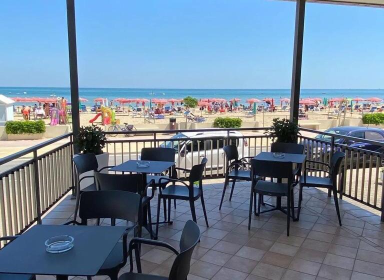 Gfh Hotel Spiaggia D Oro