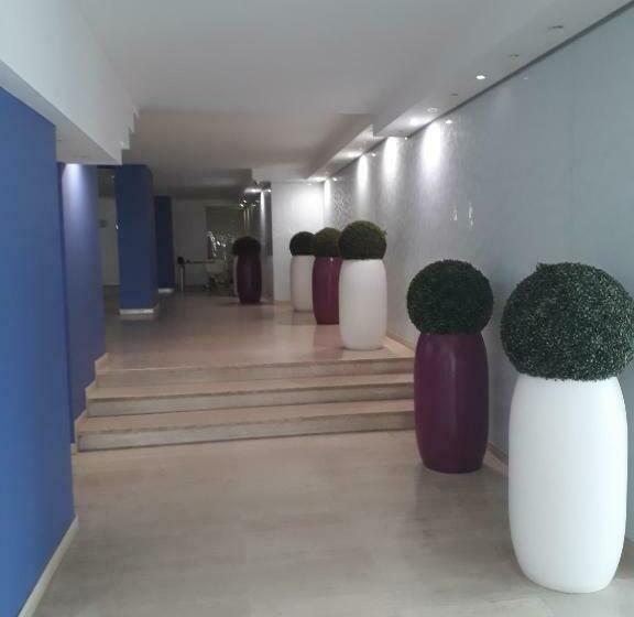 Fronte Mare Centrale Riviera Palace Giulianova Apartment Nei Mesi Di Luglio E Agosto Prenotazioni So