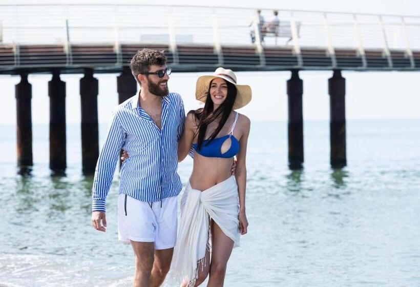 Grand Hotel & Riviera