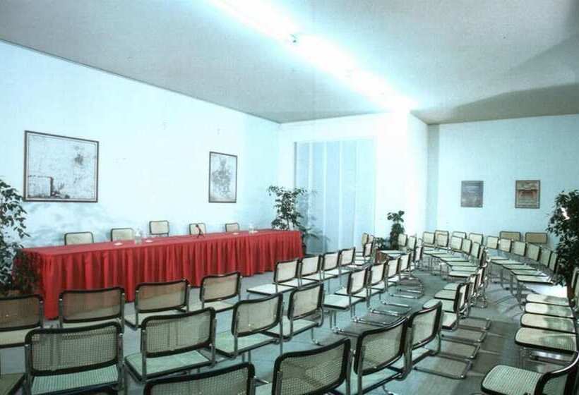 ホテル Albergo Bianchi Stazione