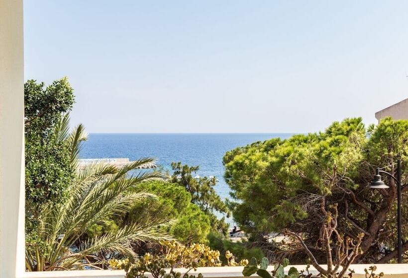 Отель Albergo Miramare