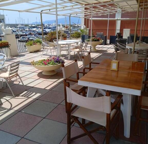 فندق Albergo Stella Di Mare