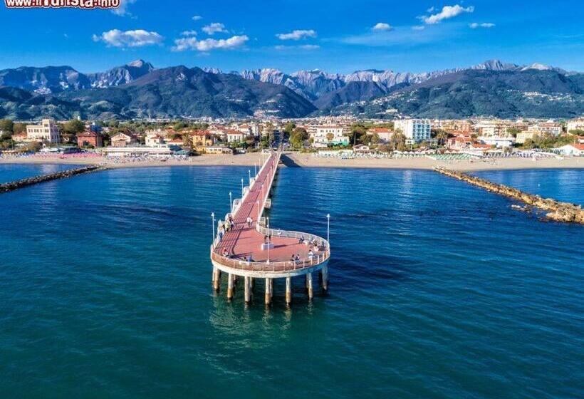 ホテル Annunziata