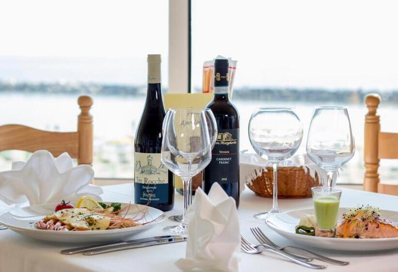 Отель Apollonia