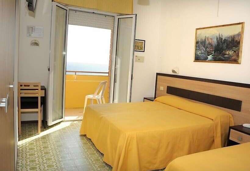 Отель Apollonia