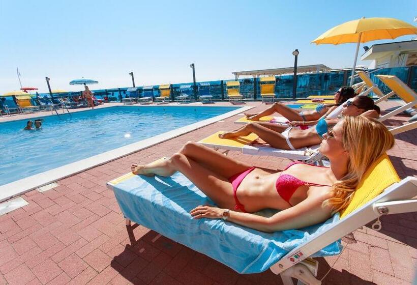 Отель Asiago Beach