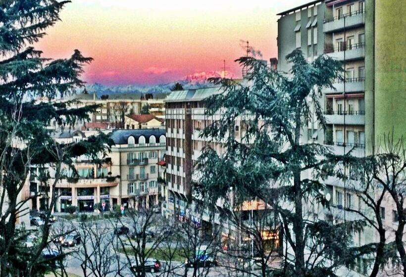 فندق Astoria Gallarate