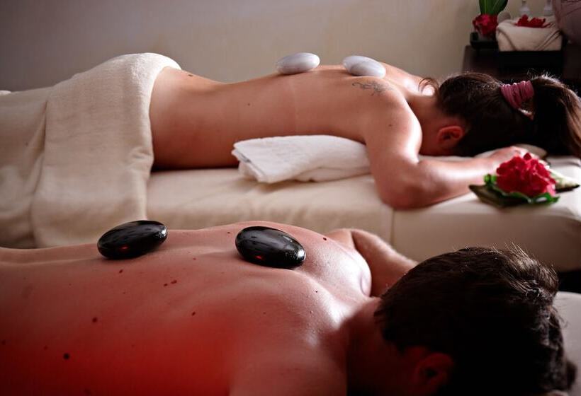 בית מלון כפרי Ausonia Hungaria Wellness & Lifestyle