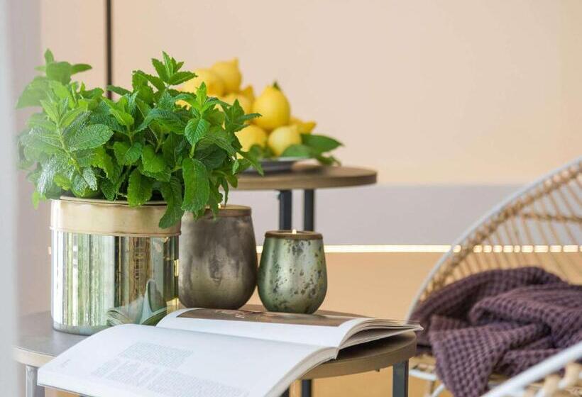 ホテル Baia Delle Zagare