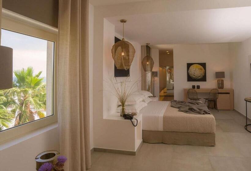 ホテル Baia Delle Zagare