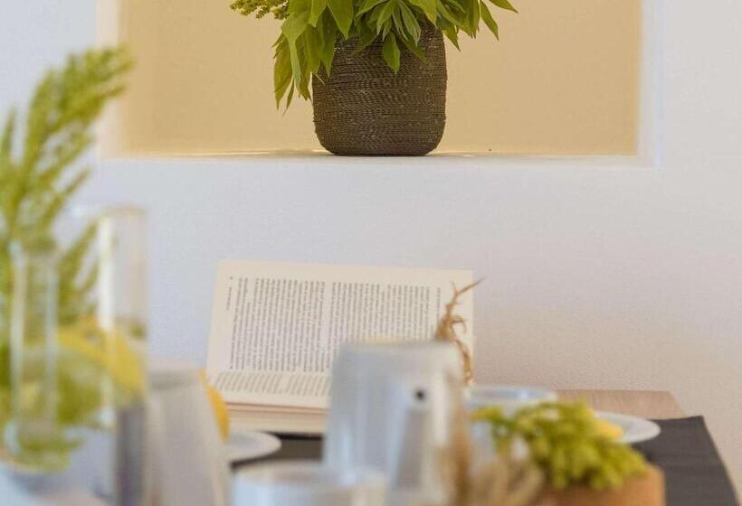 ホテル Baia Delle Zagare