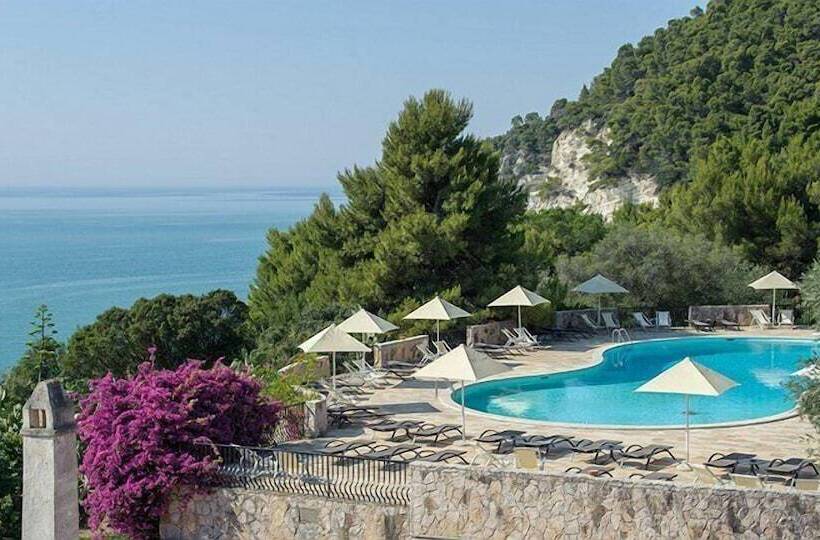 ホテル Baia Delle Zagare