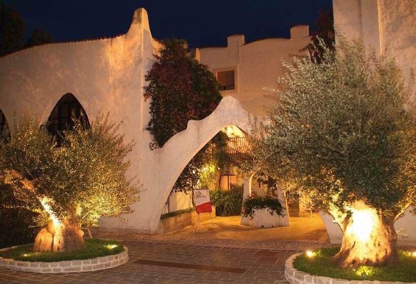 ホテル Baia Delle Zagare