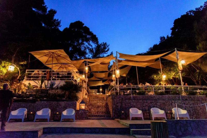 ホテル Baia Delle Zagare