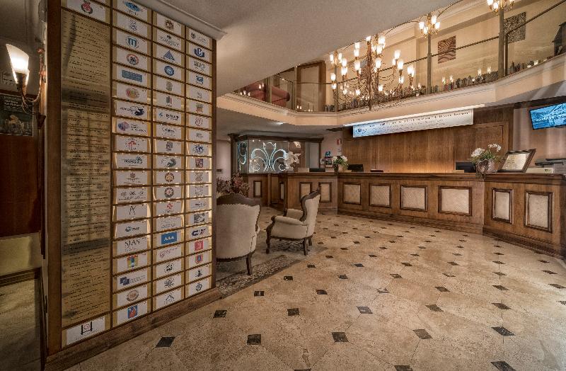 B&b Hotel Firenze Laurus Al Duomo