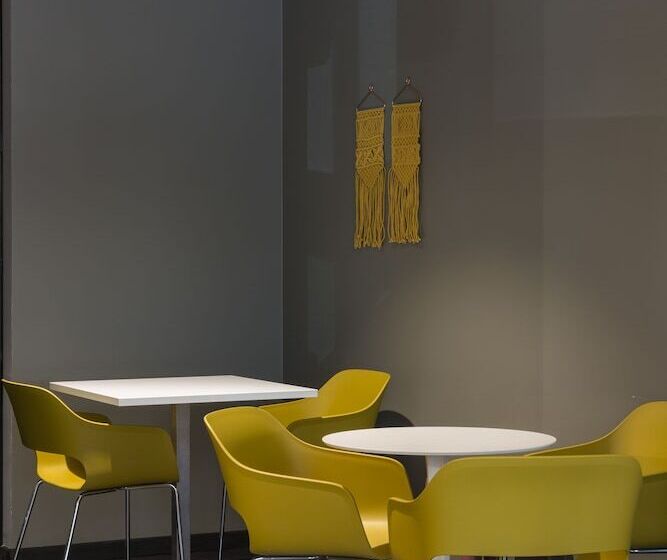 B&b Hotel Milano Central Station