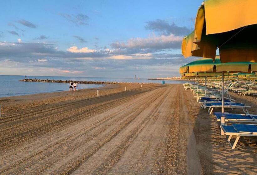 酒店 Beau Rivage Pineta