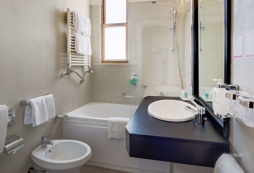 בית מלון כפרי Best Western Plus Chc Florence