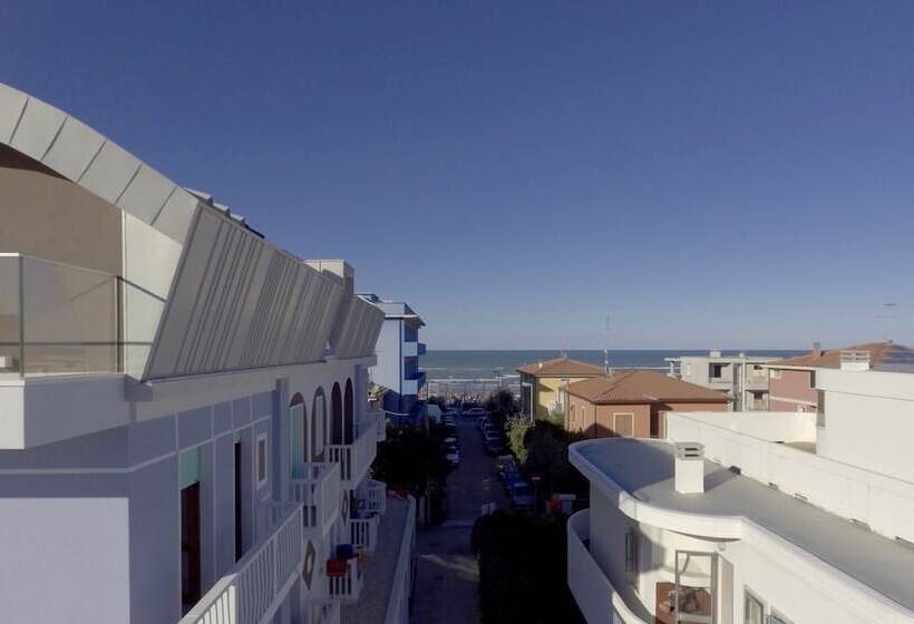 ホテル Biancaneve Wellness