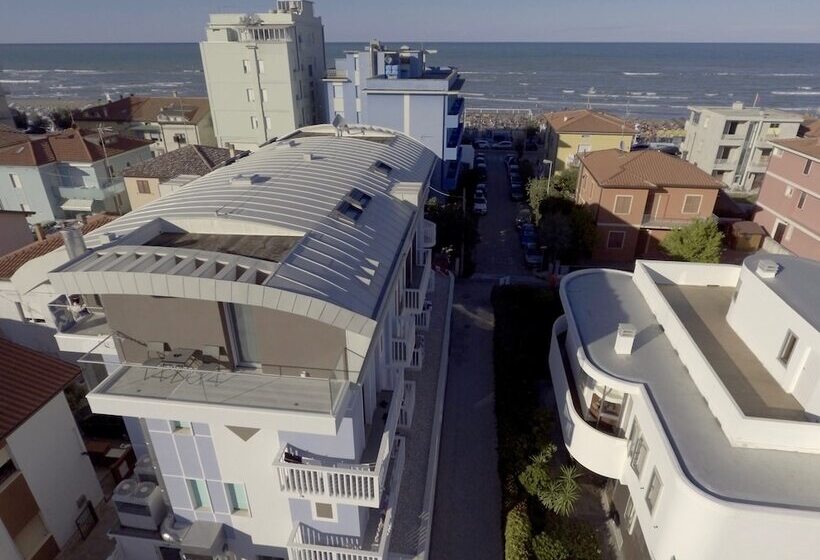 ホテル Biancaneve Wellness