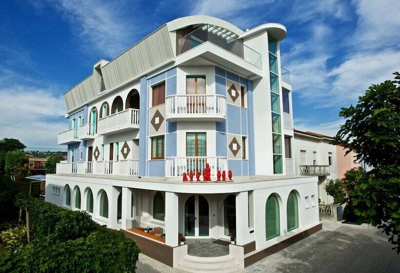 ホテル Biancaneve Wellness