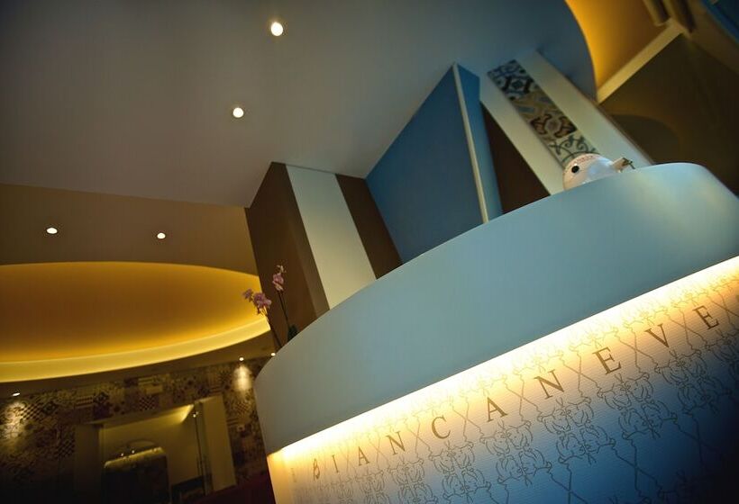 ホテル Biancaneve Wellness