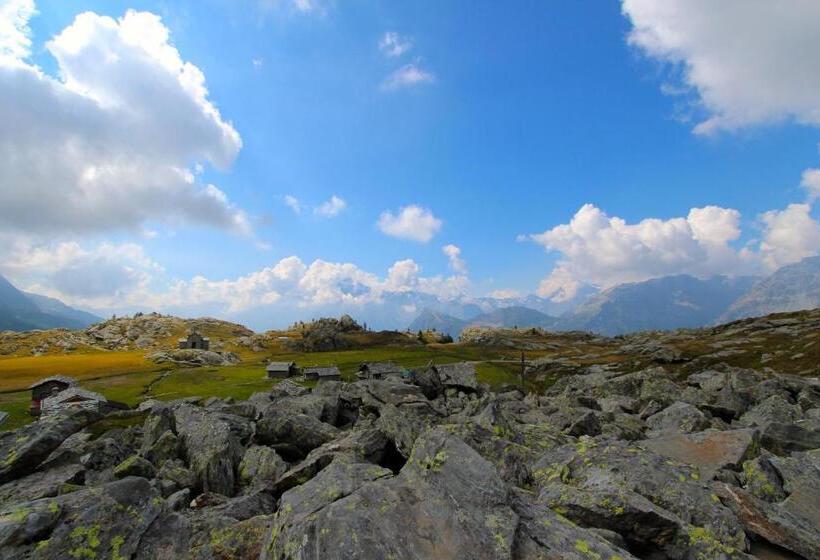 ホテル Biancospino