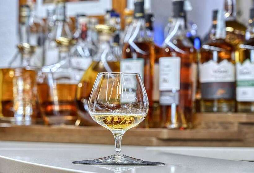 ホテル Brunet  The Dolomites Resort