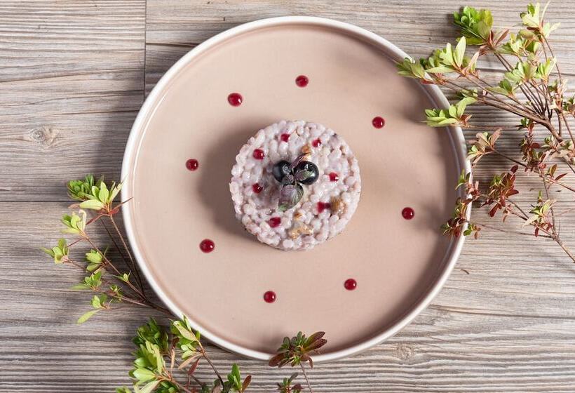 ホテル Brunet  The Dolomites Resort