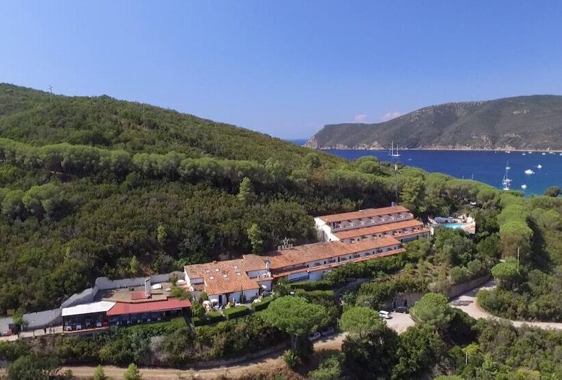 Отель Capo Di Stella