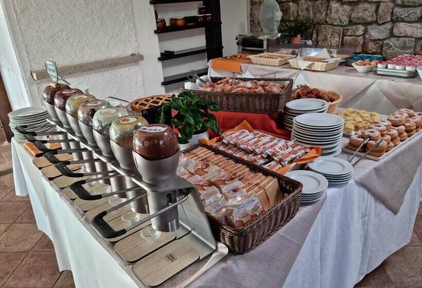 Отель Capo Di Stella