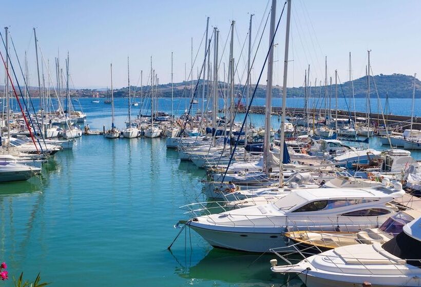 فندق Capo D'uomo