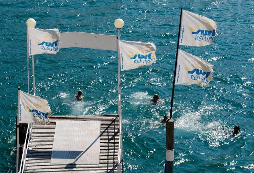 فندق Capo Reamol