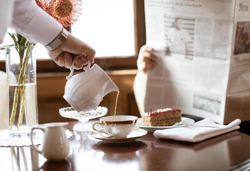 酒店 Castel Rundegg