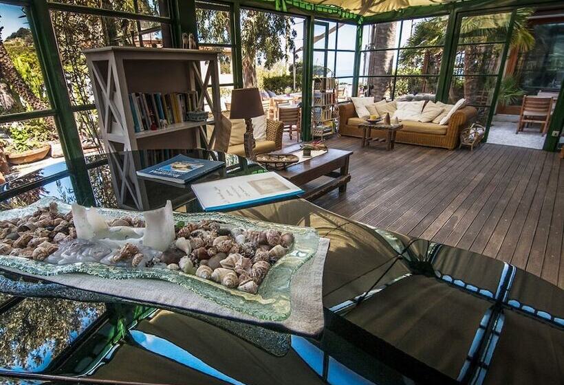 فندق Cernia Isola Botanica