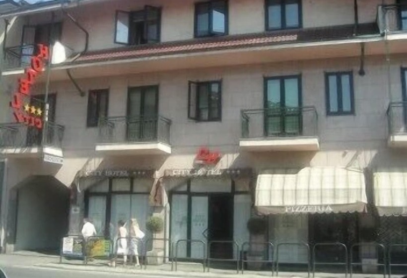 בית מלון כפרי City