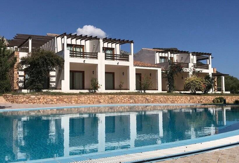 בית מלון כפרי Club Esse Palmasera