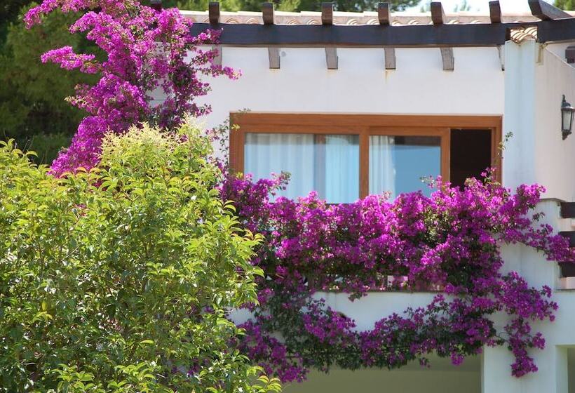 בית מלון כפרי Club Esse Palmasera