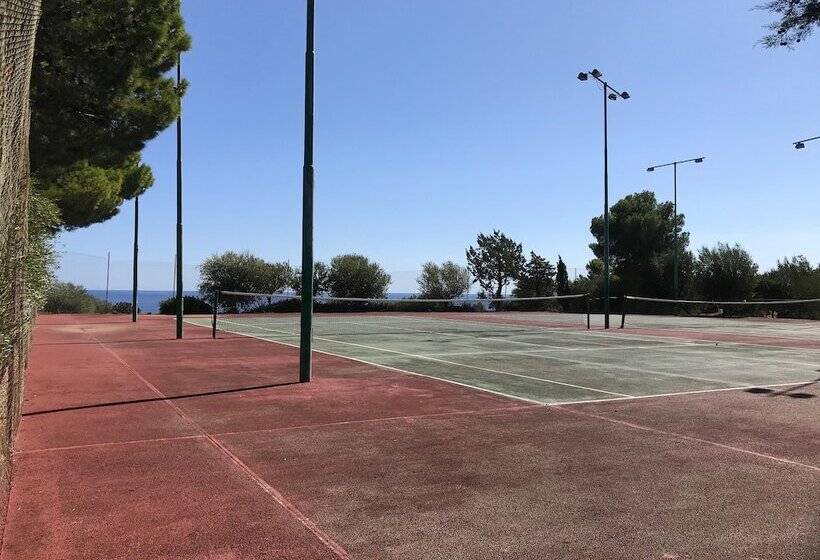 בית מלון כפרי Club Esse Palmasera