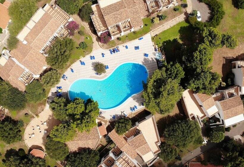 בית מלון כפרי Club Esse Palmasera