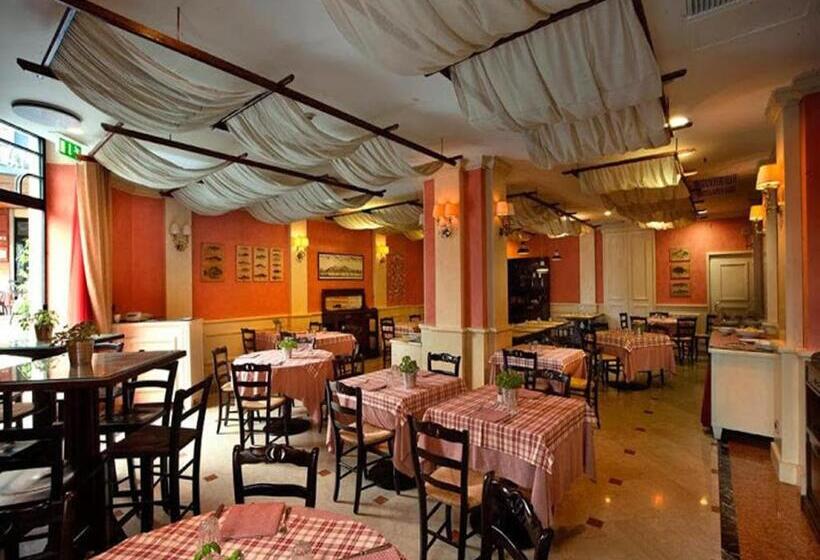 فندق Continental Genova