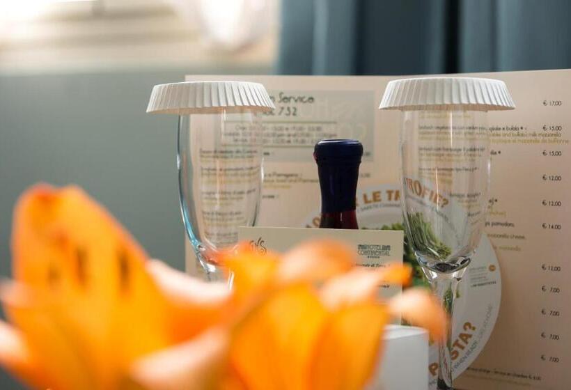 فندق Continental Genova