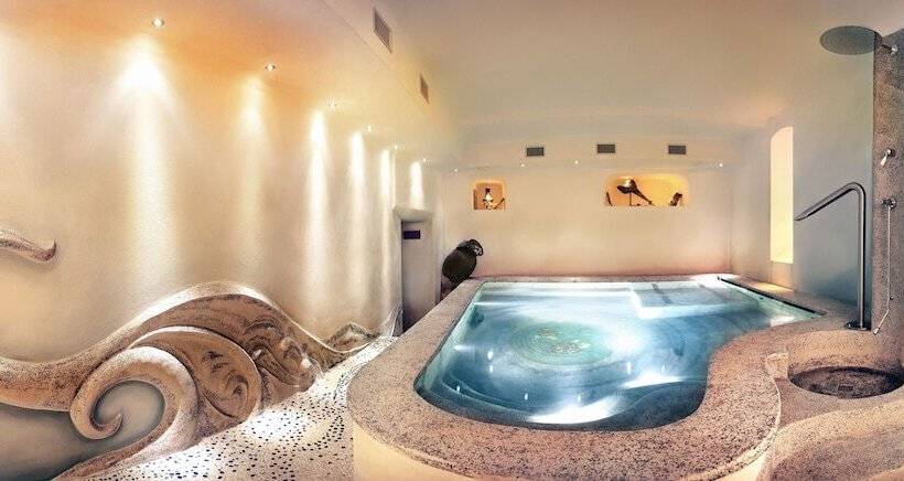 فندق Continental Genova