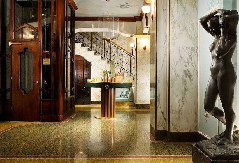 فندق Continental Genova