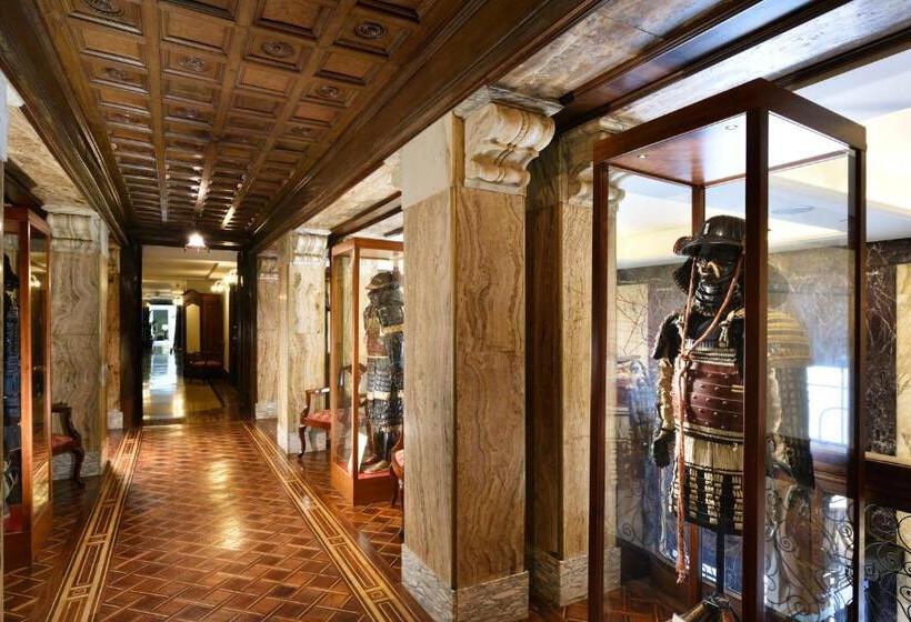 فندق Continental Genova