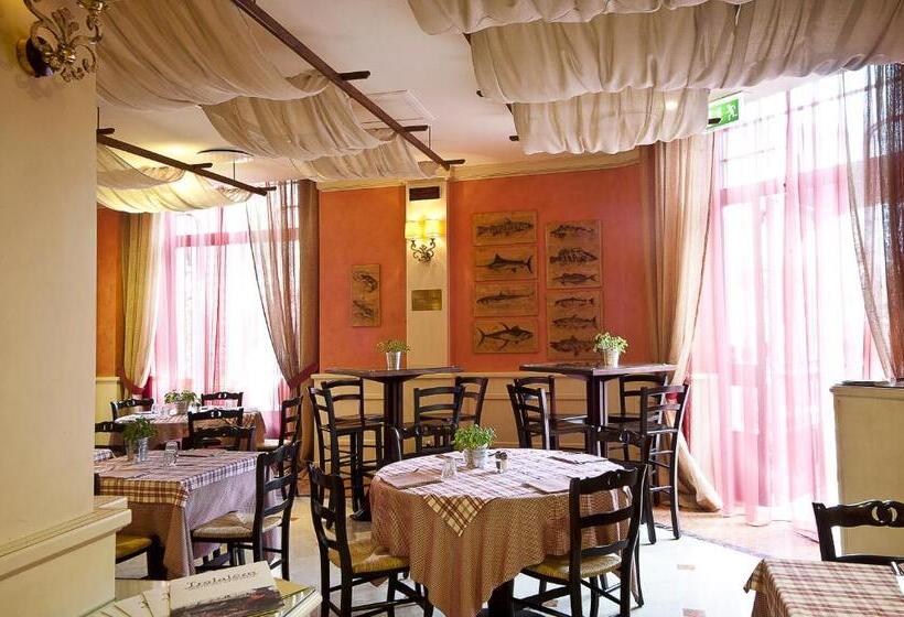 فندق Continental Genova