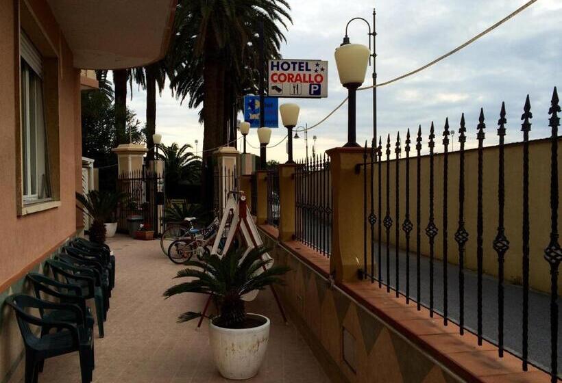 Отель Corallo
