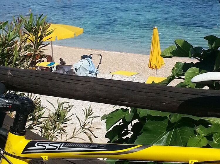 בית מלון כפרי Costa Dorada