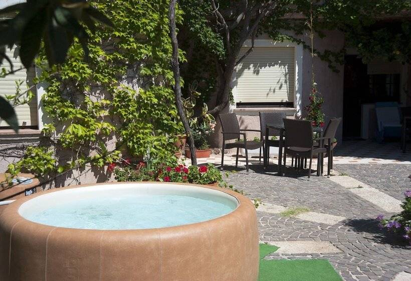 בית מלון כפרי Costa Dorada